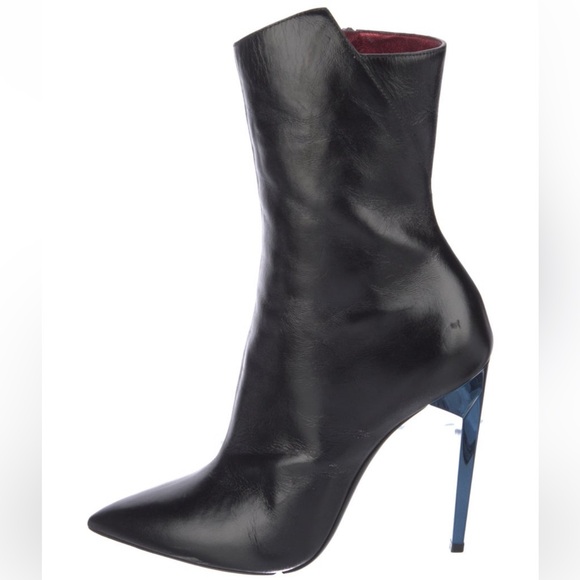 Saint Laurent Leather Boots - Picture 1 of 5